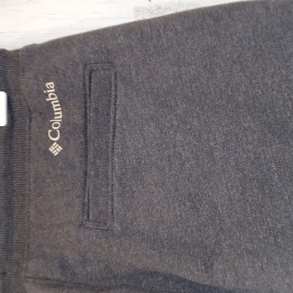 1019 Columbia Lodge II Joggers - Picture 6 of 9